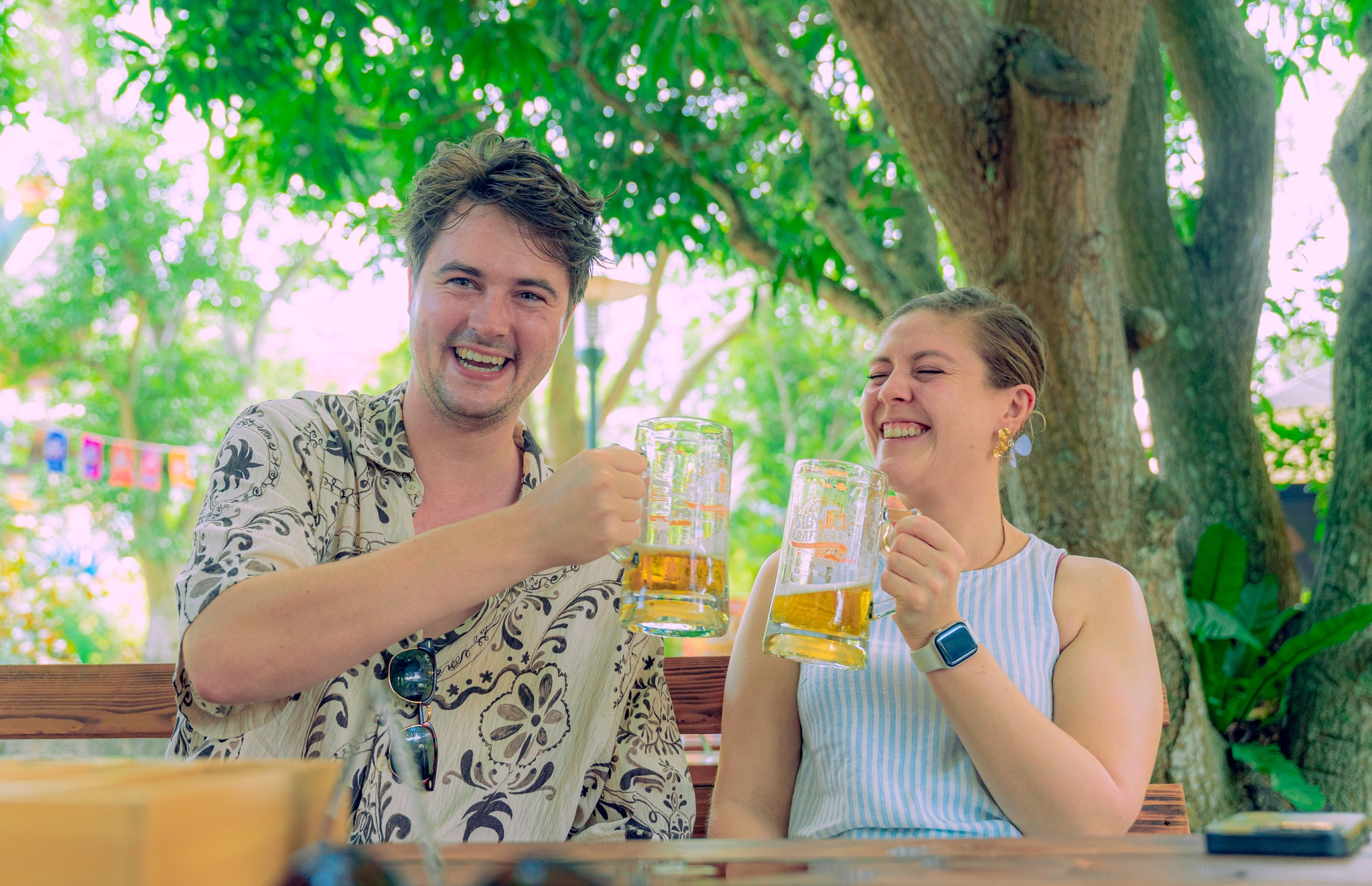 Những trang phục nhẹ nhàng, rộng rãi rất lý tưởng cho việc nghỉ dưỡng buổi chiều