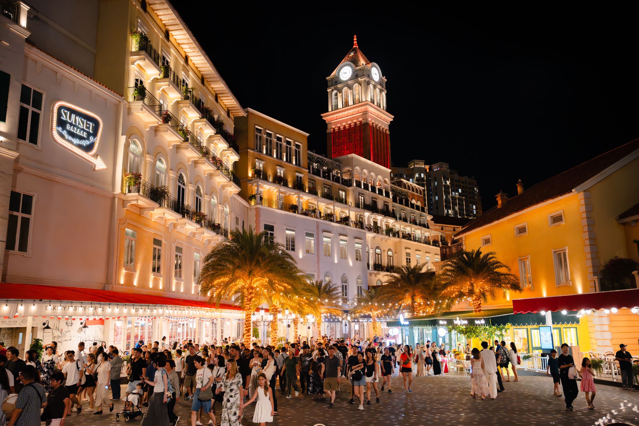 Sunset Bazaar - Khu phố thương mại, nghệ thuật cực hot hit tại Nam đảo!