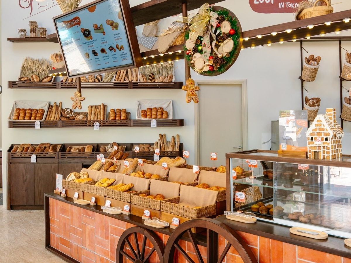 Eric Kayser mang đến thực đơn bánh phong phú, chuẩn vị châu Âu giữa lòng Sunset Town. (Nguồn: Sưu tầm)