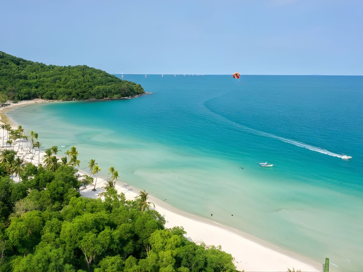 Đến Nam đảo du khách có thể lựa chọn nhiều phương tiện di chuyển khác nhau với chi phí hợp lý (Nguồn: Sưu tầm)