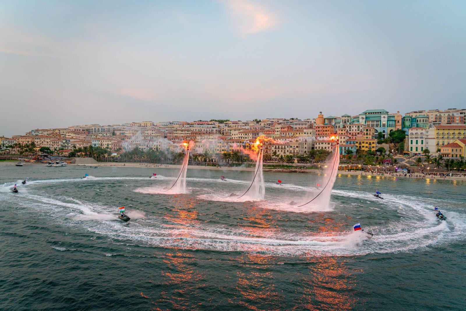 Tiết mục trình diễn mãn nhãn của show Đại dương thức giấc.
