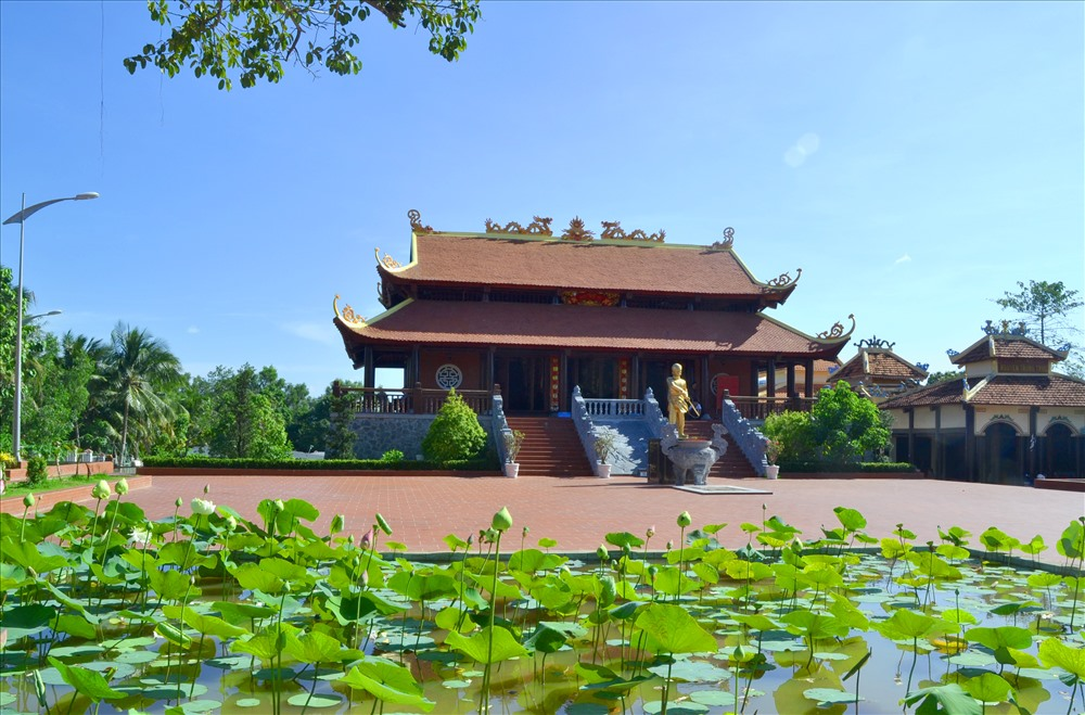 Đền thờ vị anh hùng dân tộc Nguyễn Trung Trực tại Bắc đảo Phú Quốc.