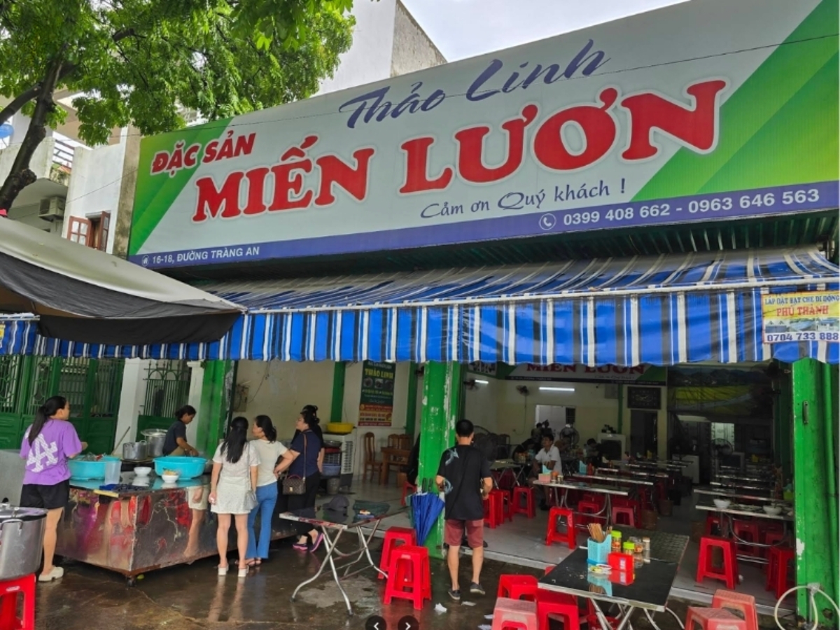 Không gian phía trước quán miến lươn Thảo Linh. (Nguồn: Sưu tầm)