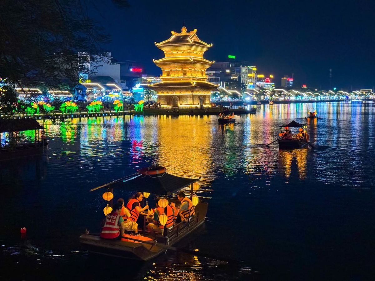 Lịch trình vui chơi và khám phá các điểm tham quan ở Ninh Bình nên sắp xếp một cách hợp lý để tối ưu thời gian và trải nghiệm. (Nguồn: Sưu tầm)
