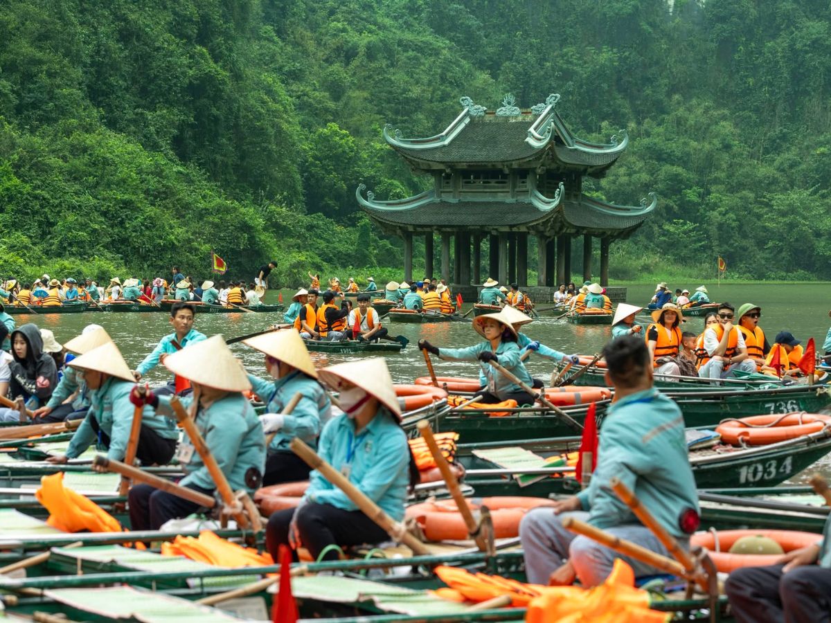Ninh Bình là địa phương có rất nhiều địa điểm du lịch nổi tiếng hút khách du lịch thập phương. (Nguồn: Sưu tầm)
