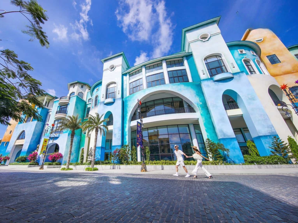 Một góc check in hiện đại và nghệ thuật tại Sun Signature Gallery.