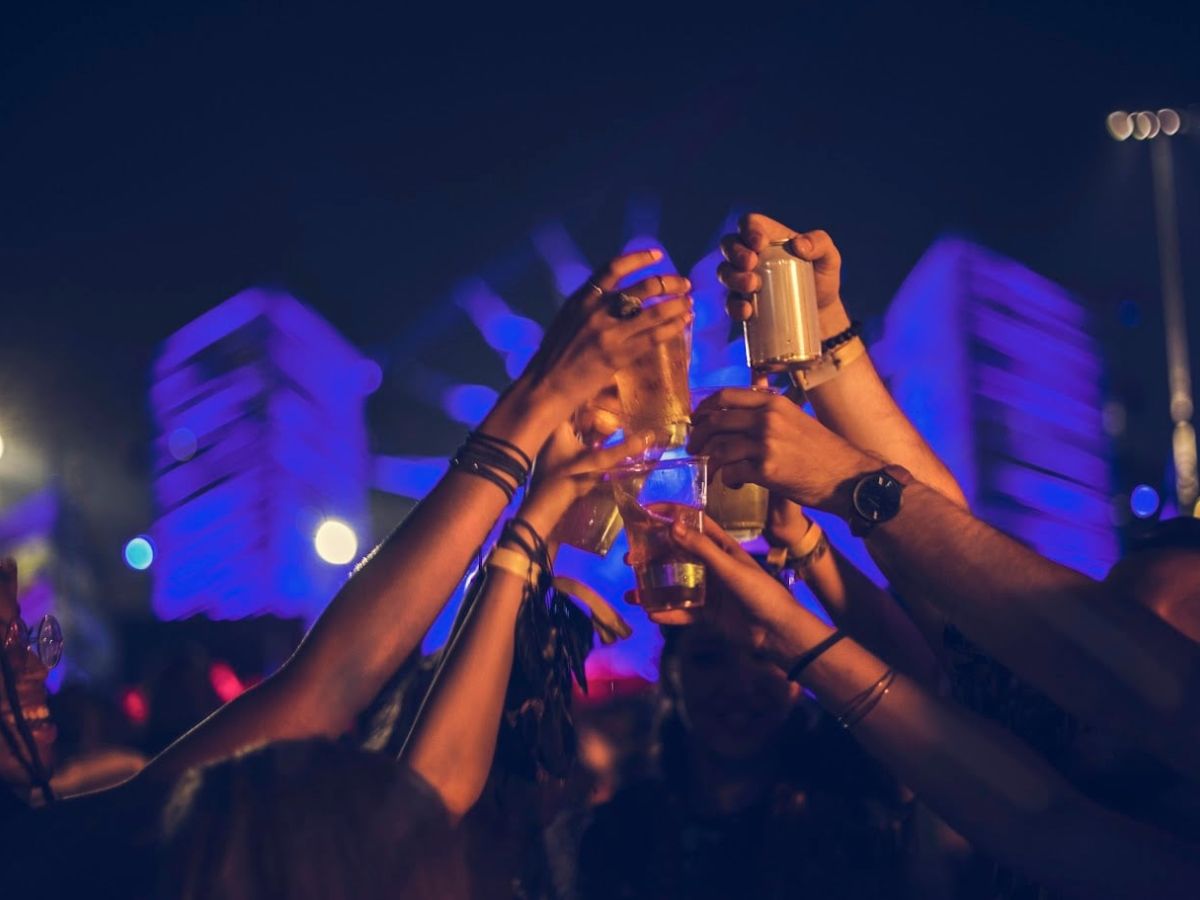 Không khí cuồng nhiệt tại OCSEN Beach Bar & Club - Không gian “quẩy hết nấc” của giới trẻ khi về đêm ở Phú Quố