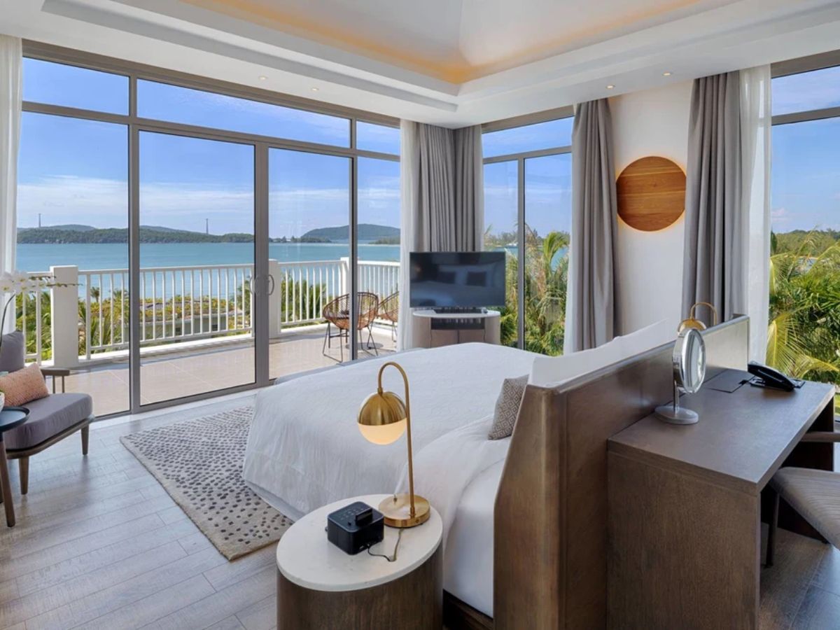 Không gian villa nhiều phòng ngủ tại Premier Village Phu Quoc Resort, phù hợp cho gia đình cùng nghỉ trong một không gian chung.