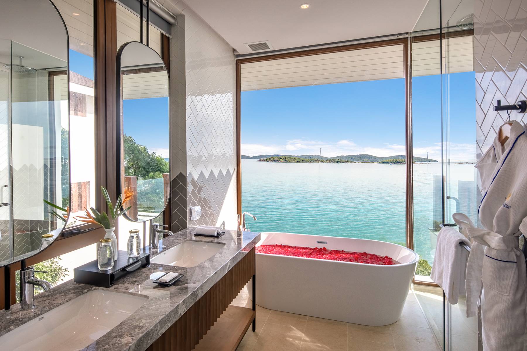 Không gian villa tại Premier Village Phu Quoc Resort được thiết kế sang trọng. 