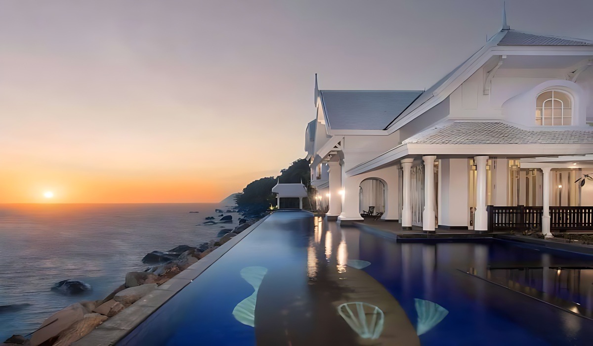  Hồ bơi riêng sang trọng trong khuôn viên biệt thự tại resort