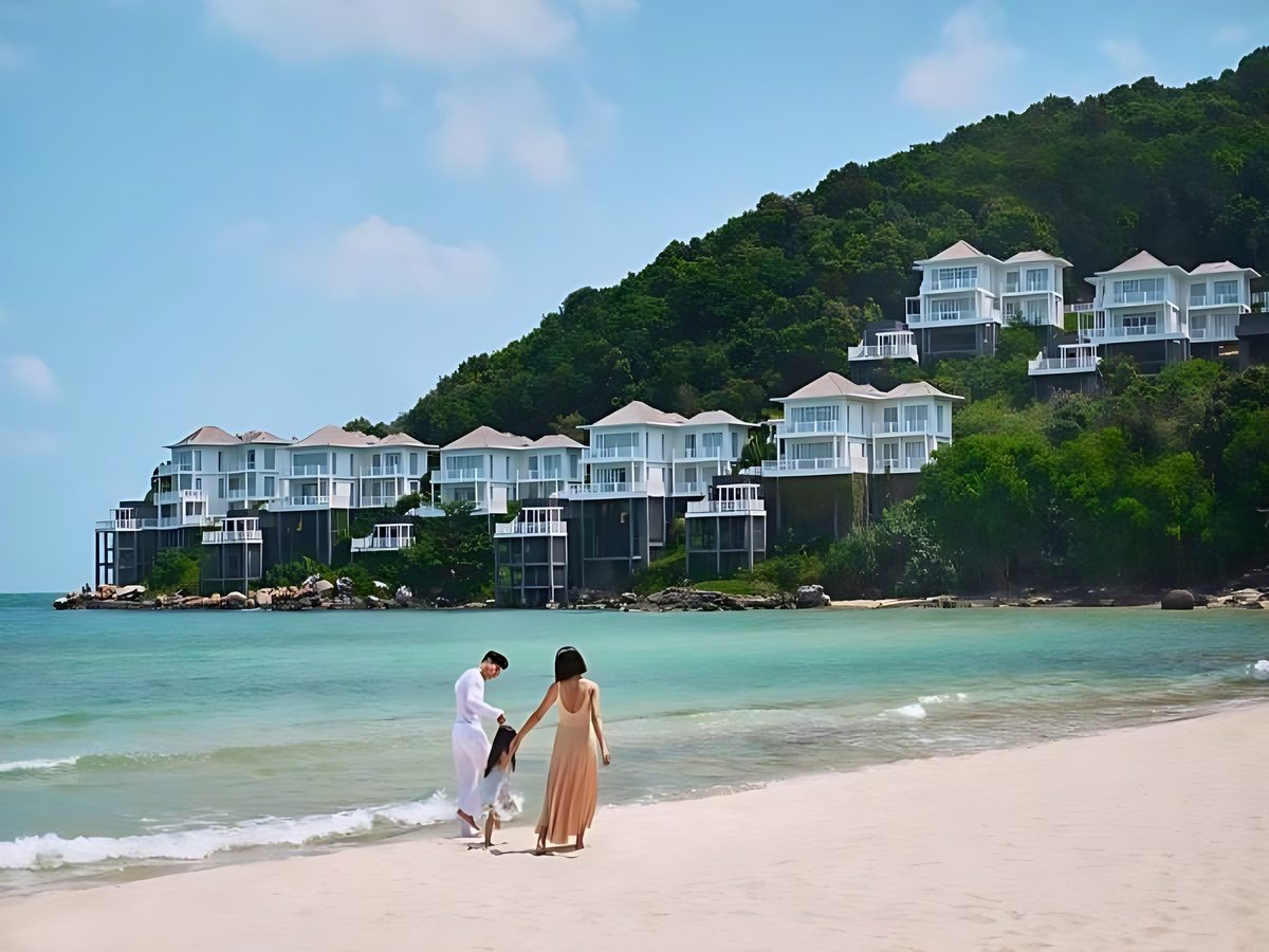 Gia đình chọn resort Nam đảo có phòng rộng tiện ích dành cho trẻ em