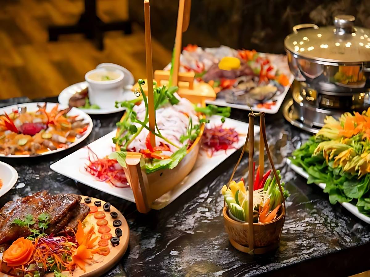 Du khách nên hỏi giá hải sản trước khi gọi món để tránh phát sinh