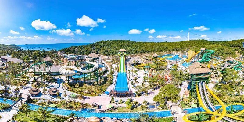 Trải nghiệm Công Viên Nước Aquatopia Water Park “xịn xò” nhất Đông Nam Á