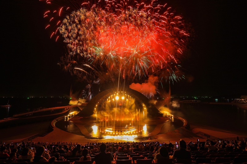 Kiss of the Sea là show diễn kết hợp nước, lửa và ánh sáng đẳng cấp hàng đầu thế giới