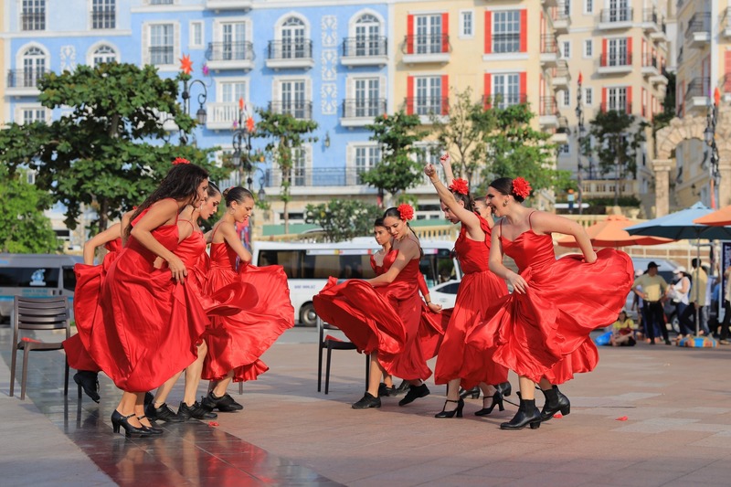 Những show diễn nghệ thuật với vũ điệu cuồng nhiệt, điêu luyện nổi bật tại Sunset Town