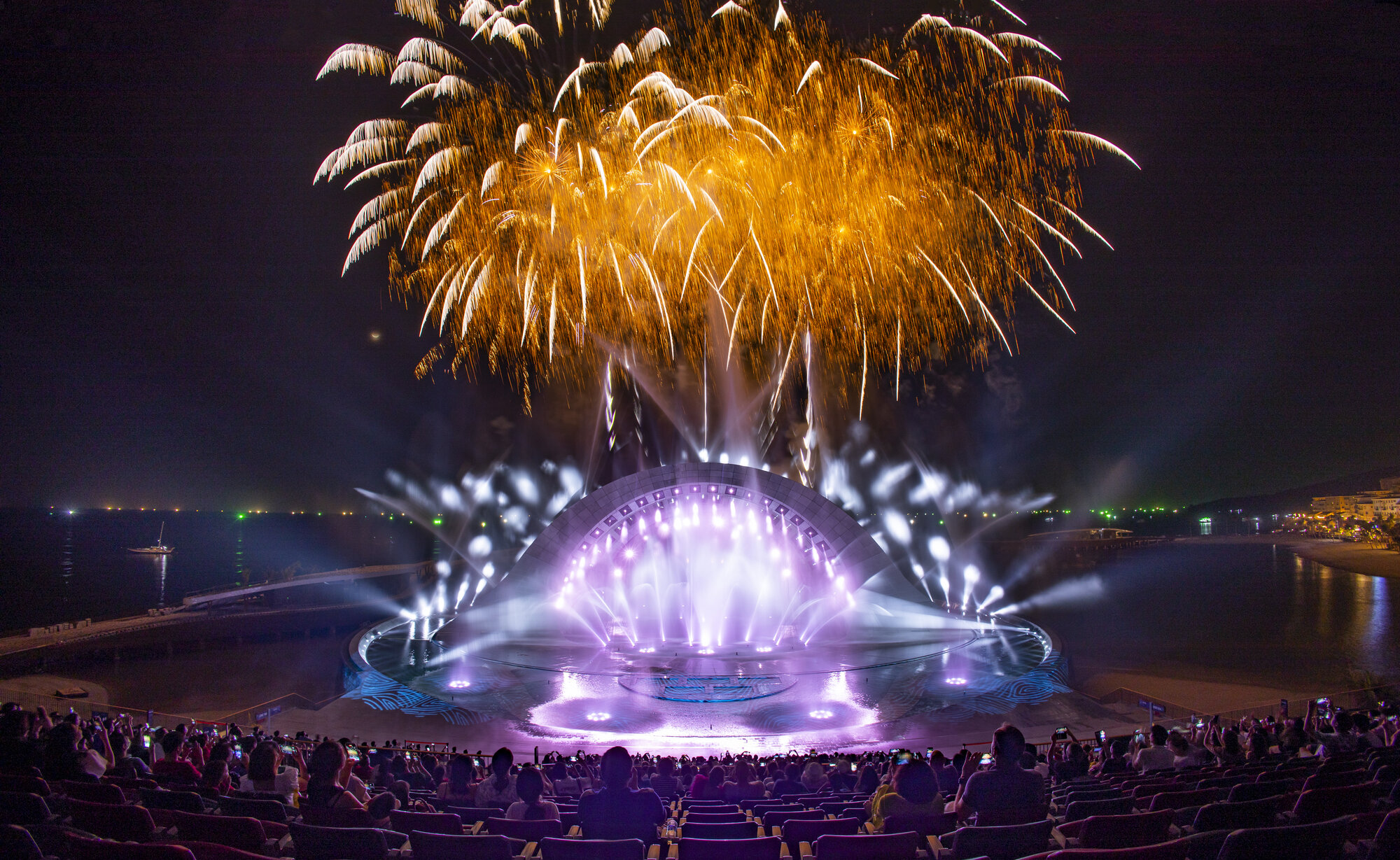 Kiss of the Sea is a must-see show in Phu Quoc