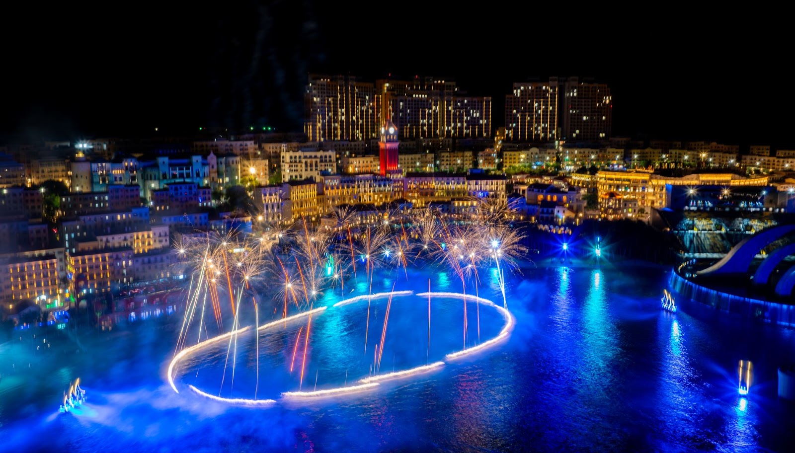 Symphony of the Sea is a must-see show in Phu Quoc
