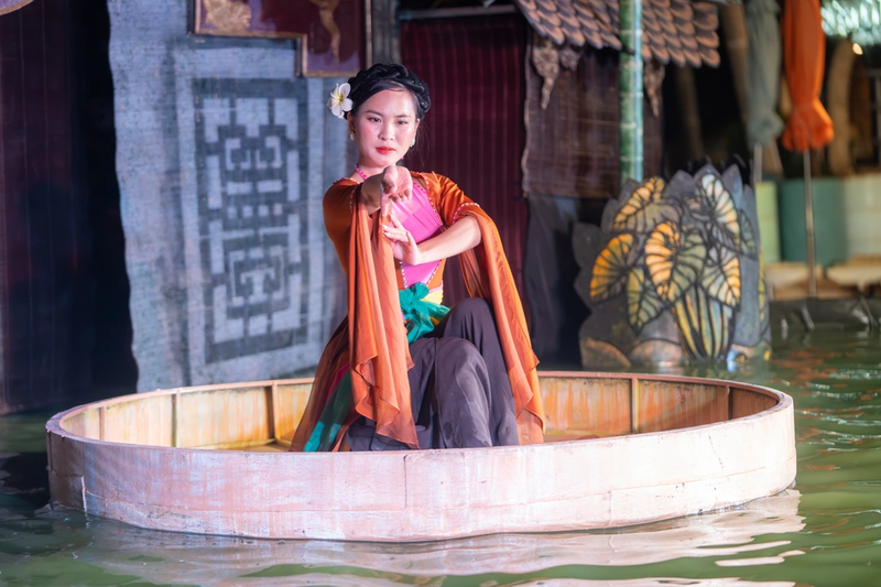 Tiết mục "Duyên dáng quai thao"