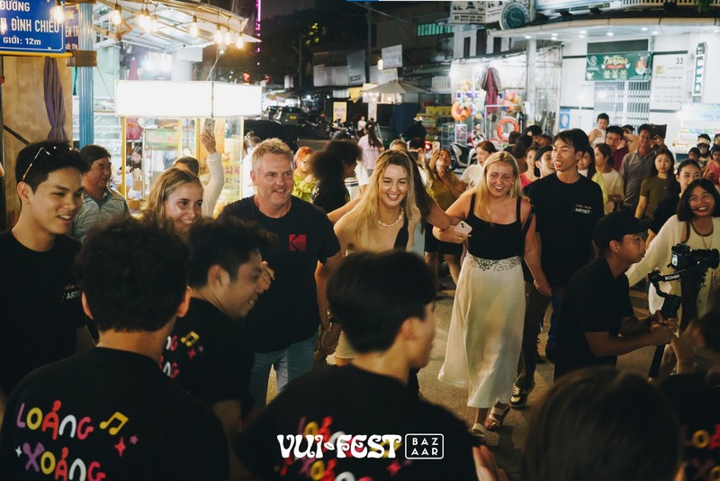 Loảng Xoảng show hứa hẹn sẽ là trải nghiệm về đêm độc đáo và đầy sôi động cho du khách tại Thị trấn Hoàng Hôn