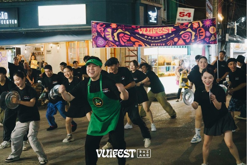  Loảng Xoảng Show là sự kết hợp giữa âm nhạc bản địa, âm thanh cuộc sống với phong cách hiện đại