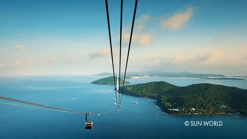 Hon Thom Cable Car is recognized by Guinness in the world as "The world's longest 3-wire cable car with a length of 7899.9m"