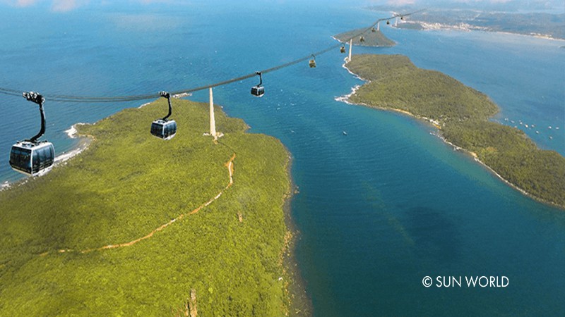 Seeing unique forest patches, turquoise blue sea water on the cable car