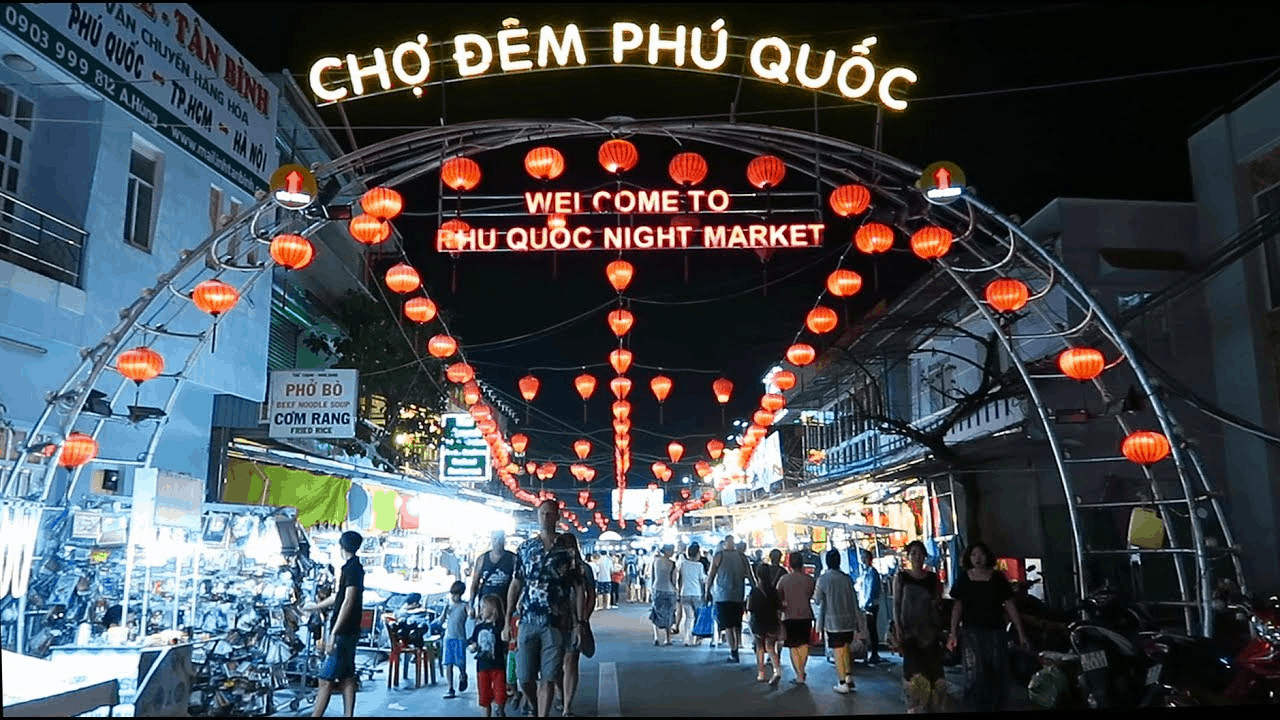 Enjoying a variety of fresh seafood at Phu Quoc night market