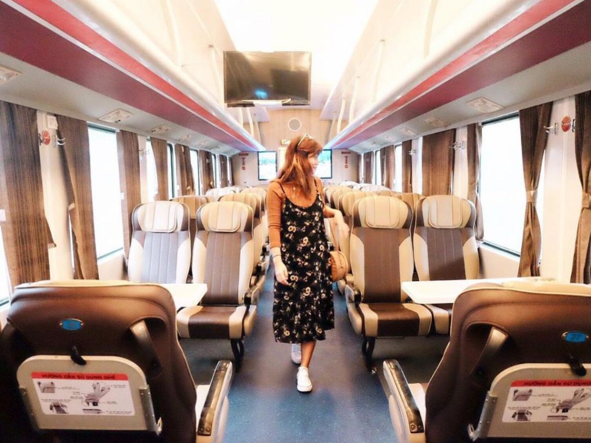 Đặt vé tàu sớm để có chỗ ngồi hoặc giường nằm thoải mái cho hành trình Đà Nẵng đi Thanh Hóa.
