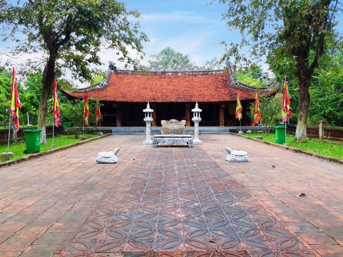 Đền thờ Lê Hoàn là một trong các di tích quốc gia đặc biệt tại Thanh Hóa.