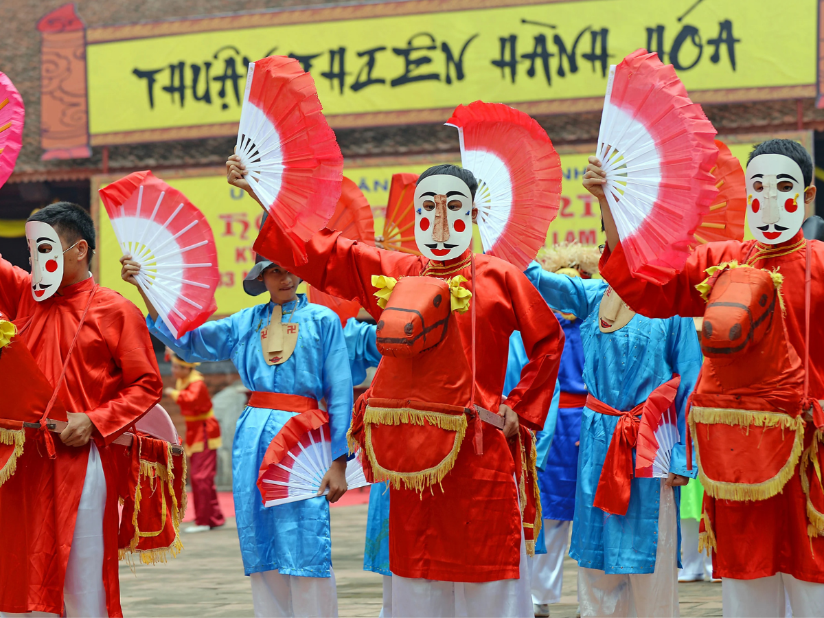 Trò Xuân Phả thuộc loại hình nghệ thuật diễn xướng dân gian truyền thống. 