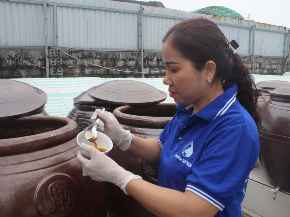 Nước mắm Ba Làng được đảm bảo chất lượng tốt nhất.