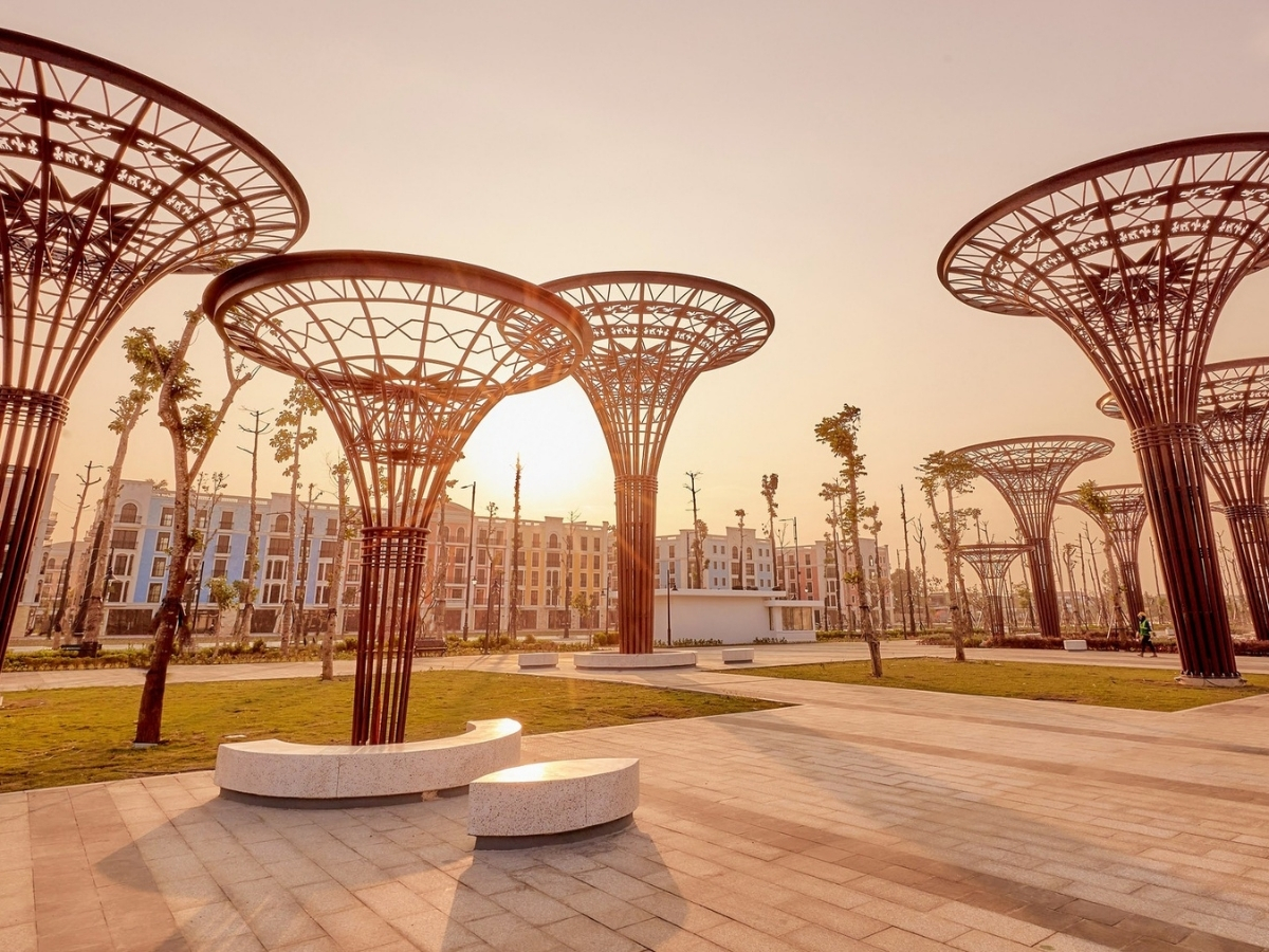 Quảng trường biển Sầm Sơn là điểm check in không thể bỏ qua.