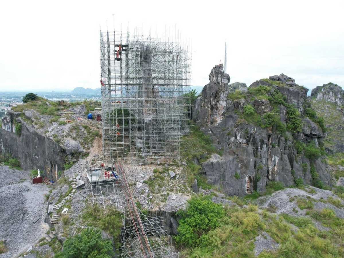 Hiện nay đá Vọng Phu đang được đầu tư tu sửa.