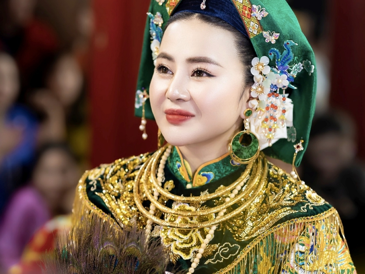 Hình tượng Hầu giá Chầu đệ nhị thượng ngàn trong tín ngưỡng thờ Mẫu.