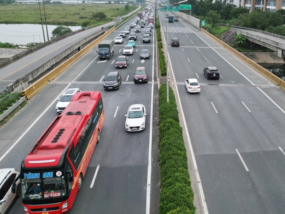 Nhiều du khách lựa chọn oto cho hành trình từ Bắc Ninh đến Thanh Hóa.