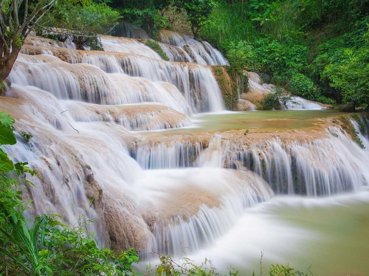 Thác Mây là điểm đến thiên nhiên hàng đầu Thanh Hóa. 