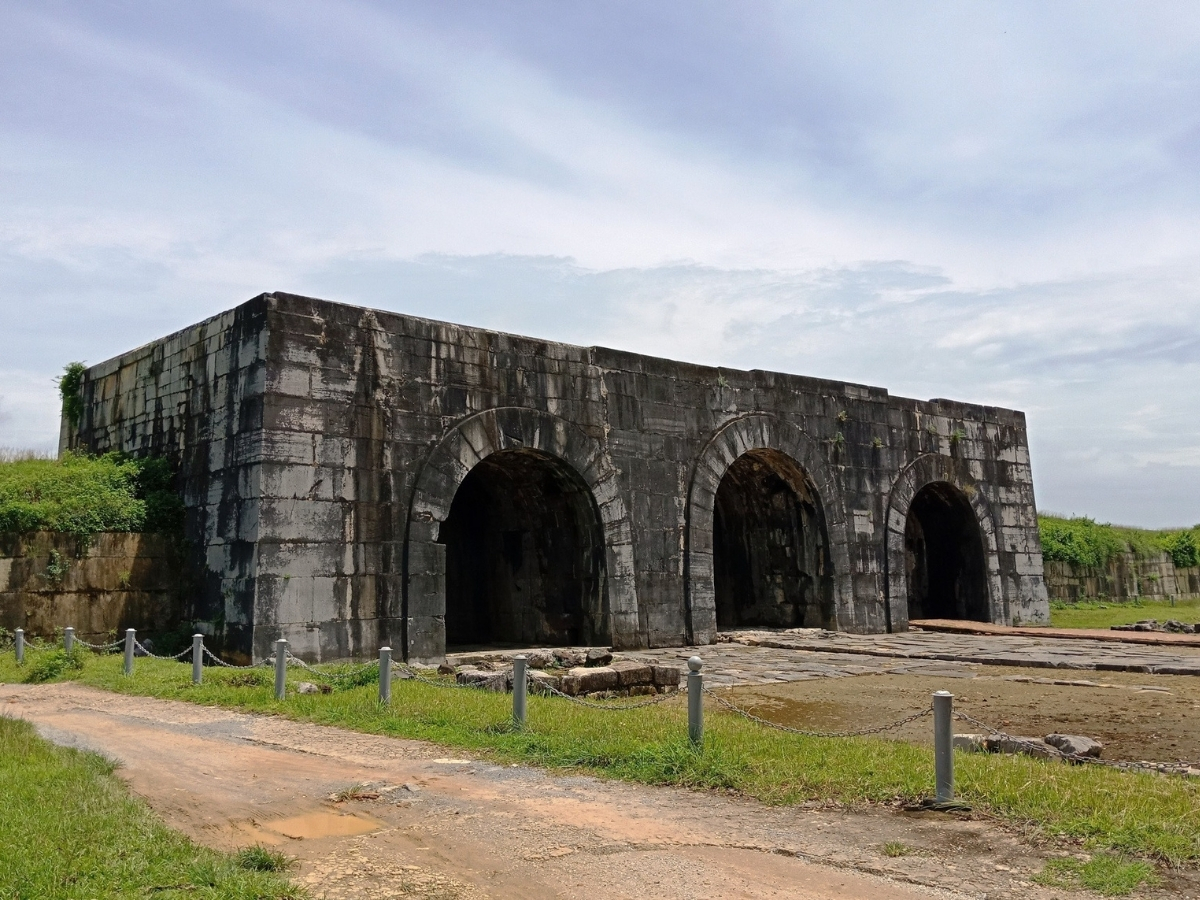 Thành Nhà Hồ là di sản nổi tiếng bậc nhất Thanh Hóa.