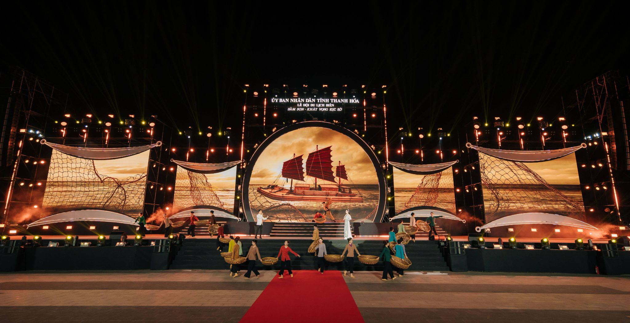 Âm nhạc và vũ đạo truyền thống khắc họa chân dung Sầm Sơn giàu bản sắc