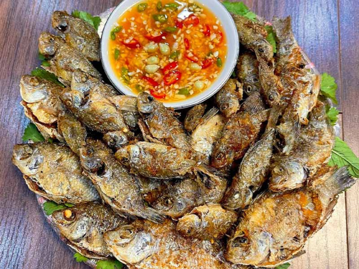 Nguồn gốc của sự nổi tiếng của cá rô Đầm Sét bắt đầu từ thời kỳ nó được vinh dự chọn làm sản vật tiến vua.