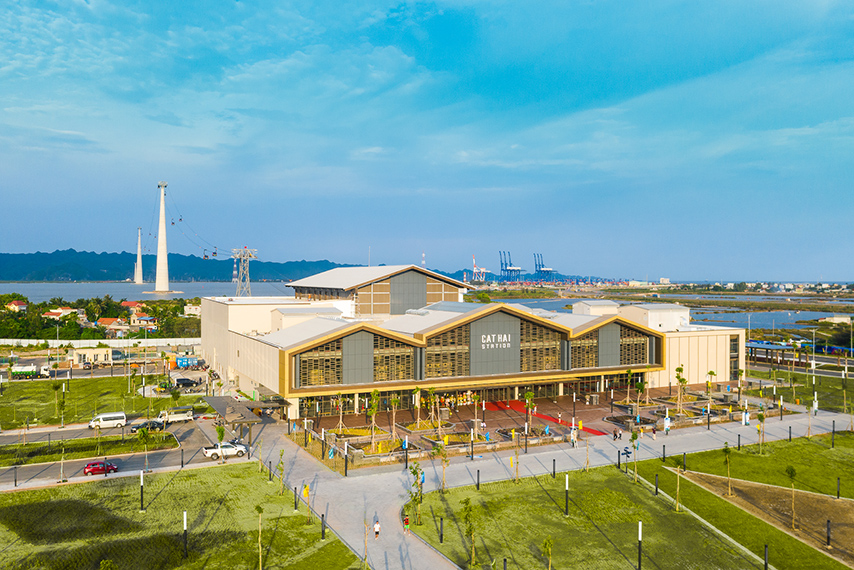 Trải nghiệm mùa đông đi cáp treo Cát Bà, bạn chắc chắn sẽ có những cảm xúc vô cùng dễ chịu và thư giãn