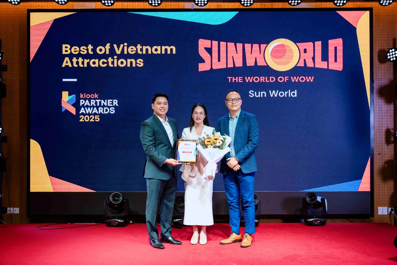 Sun World nhận giải Thương hiệu tham quan và giải trí hàng đầu Việt Nam 2025 của Klook