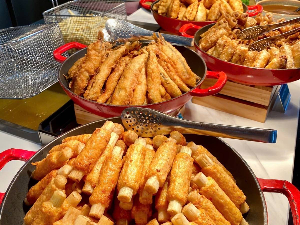 Khu vực chay được bố trí riêng biệt với thực đơn phong phú.