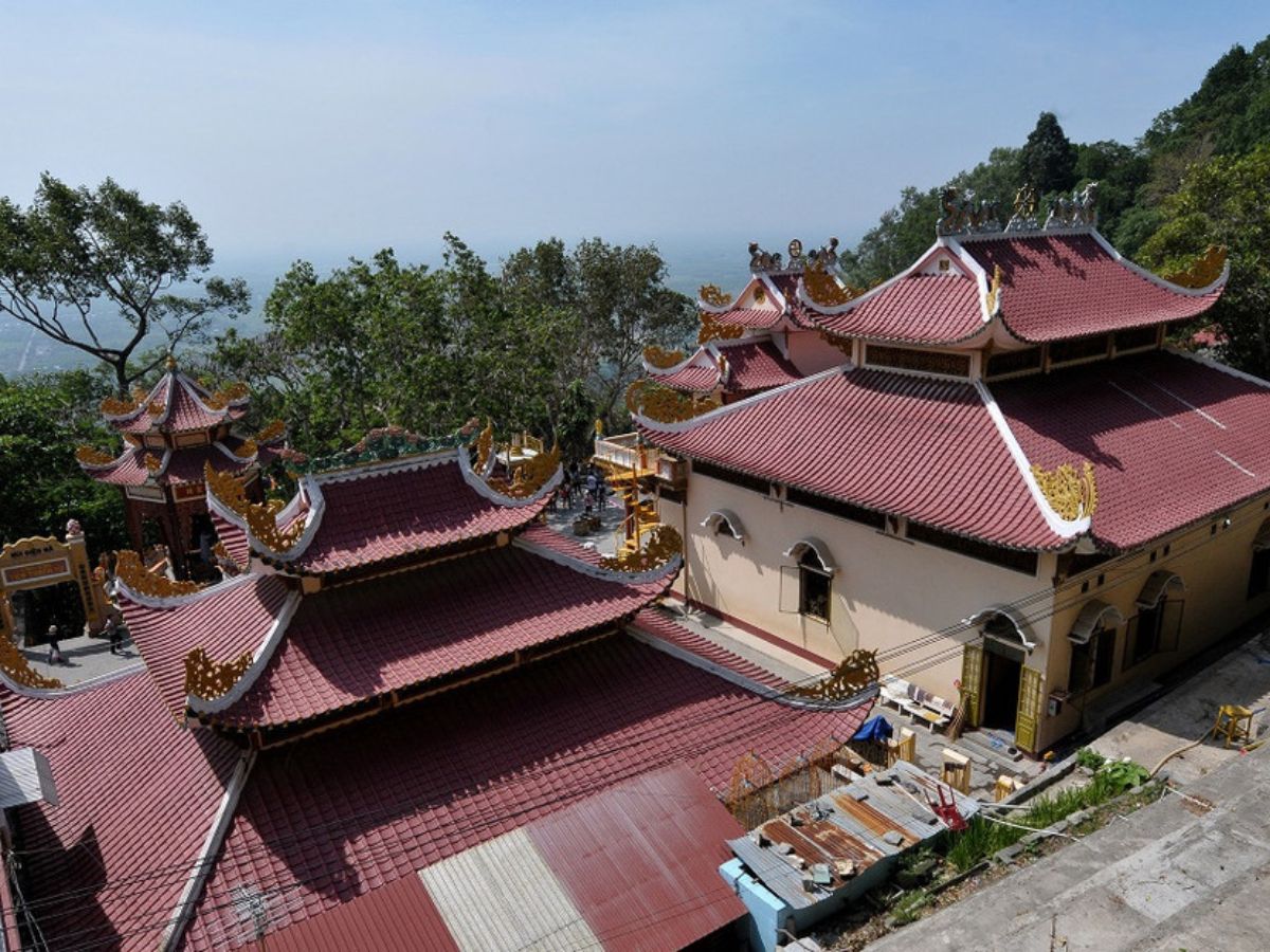 Chùa Quan Âm trải qua nhiều giai đoạn trùng tu, sửa chữa.