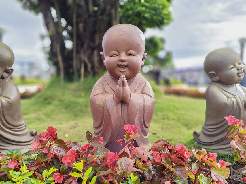 Tiểu cảnh tượng Phật biểu đạt văn hóa thiền thanh tịnh