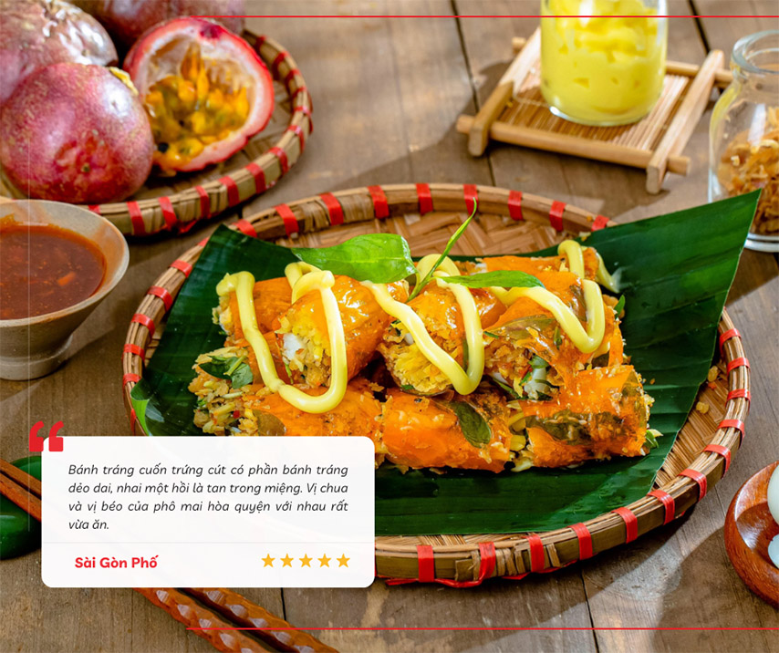 Du khách nhận xét về món bánh tráng cuốn trứng cút
