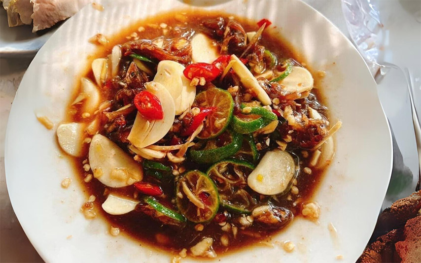 Mắm chua Tây Ninh có hương vị đậm đà và mùi thơm nồng đặc trưng (Nguồn: Internet)