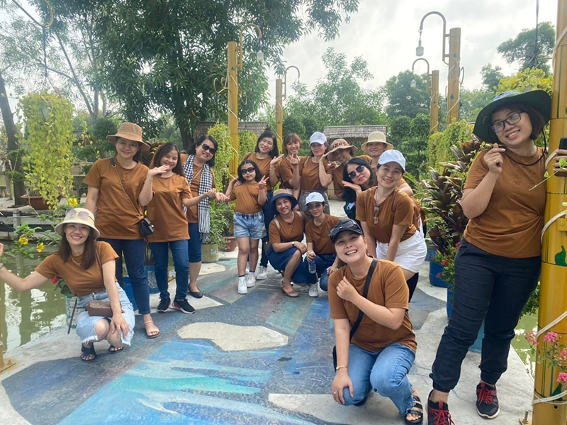 Bạn nên chọn trang phục thoải mái khi tới trải nghiệm tại khu du lịch sinh thái Long Trung (Nguồn: Trường mầm non Sơn Ca)