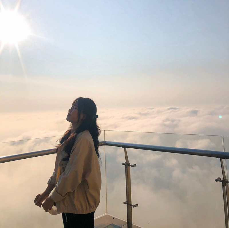 Du khách chú ý mặc thêm áo khoác nếu săn mây vào sáng sớm