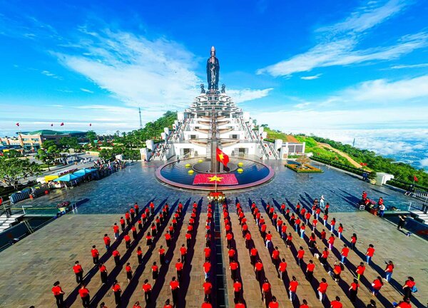 nui-ba-den-dip-quoc-khanh%20%2810%29.jpg