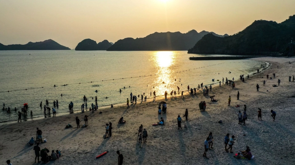 Sun Paradise Land